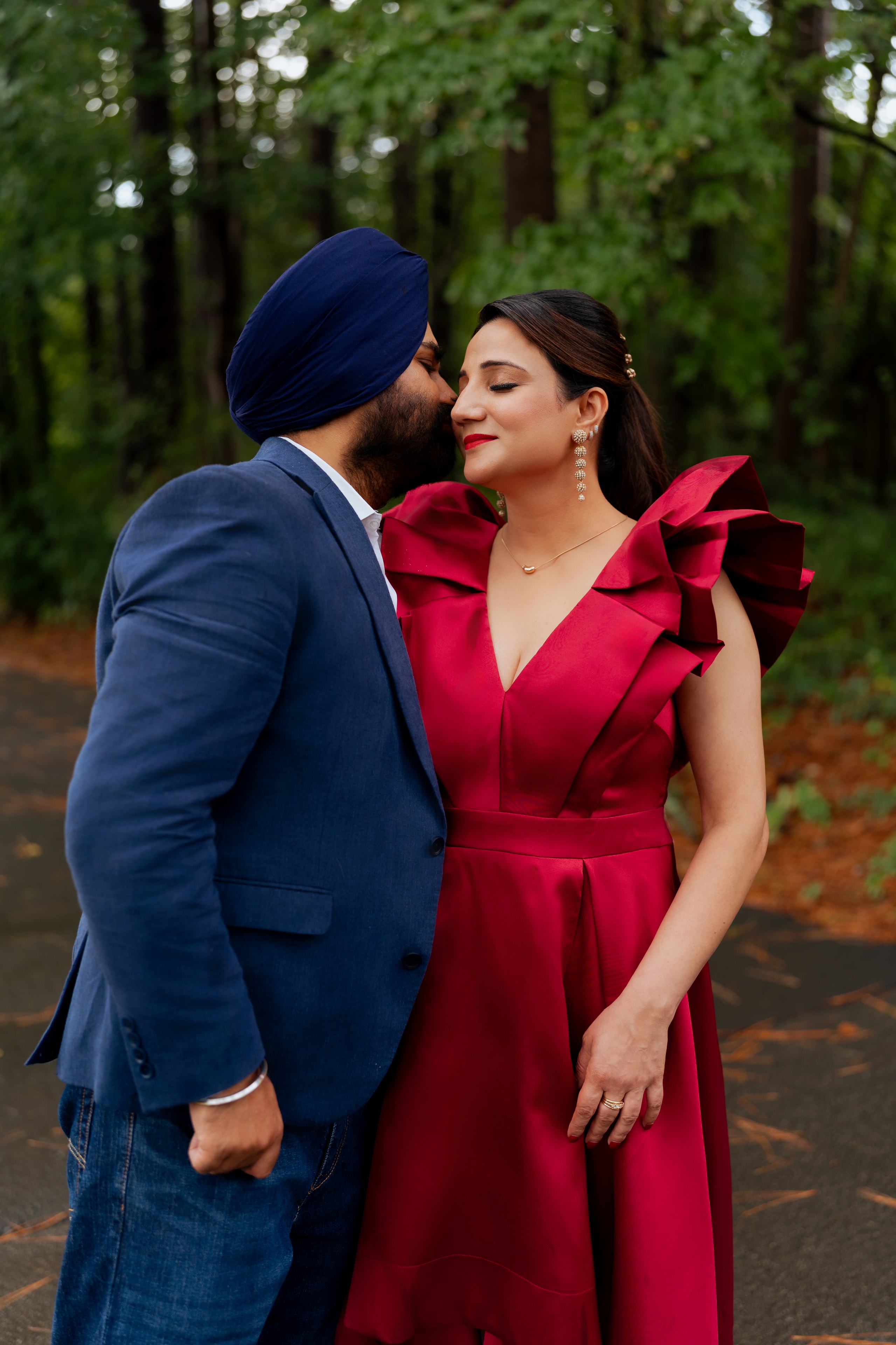 Couple Portrait — Forest Kiss